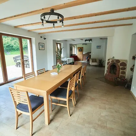 Vila Biesowko 27a *